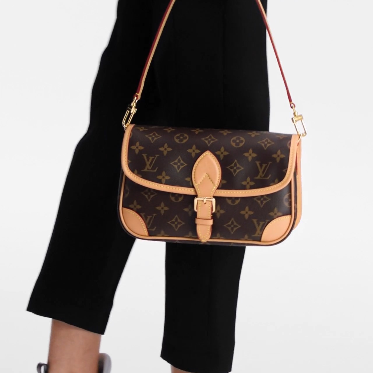 Louis Vuitton M45985 Diane Black Louis Vuitton M45985 Diane Black