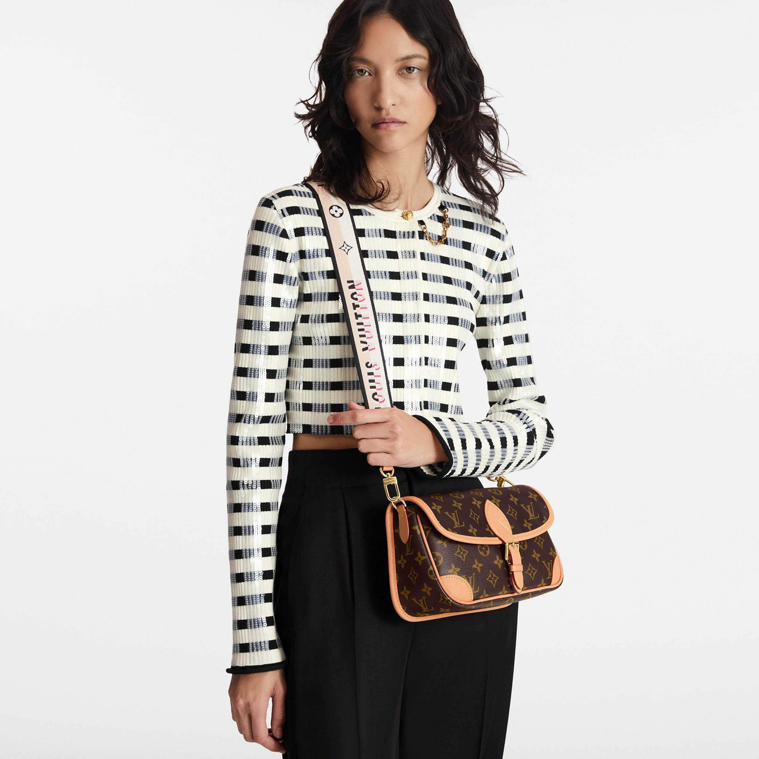 Louis Vuitton M45985 Diane Black Louis Vuitton M45985 Diane Black