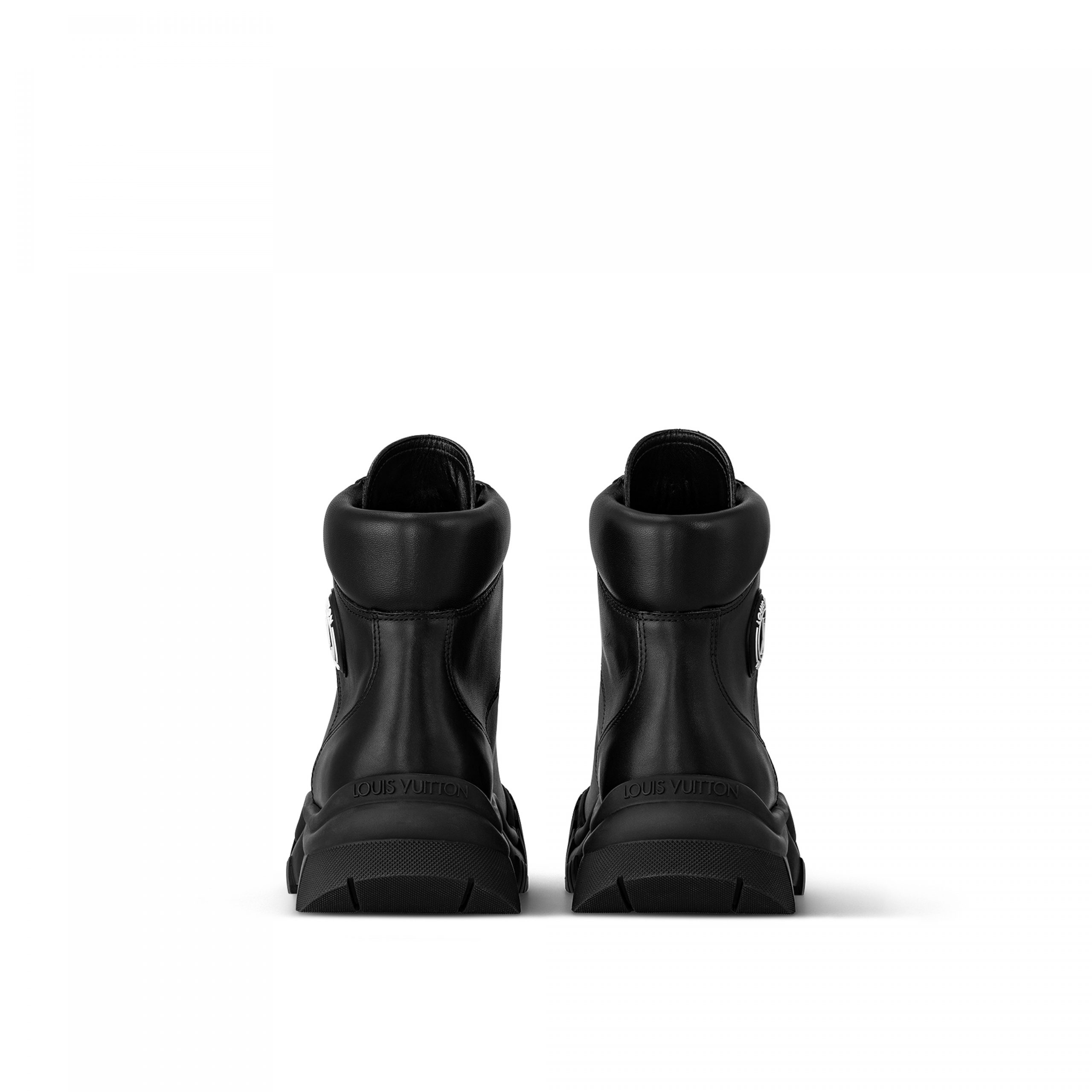 Louis Vuitton LV Ruby Flat Ranger Boot Black 1AAM5U Louis Vuitton LV Ruby Flat Ranger Boot Black 1AAM5U