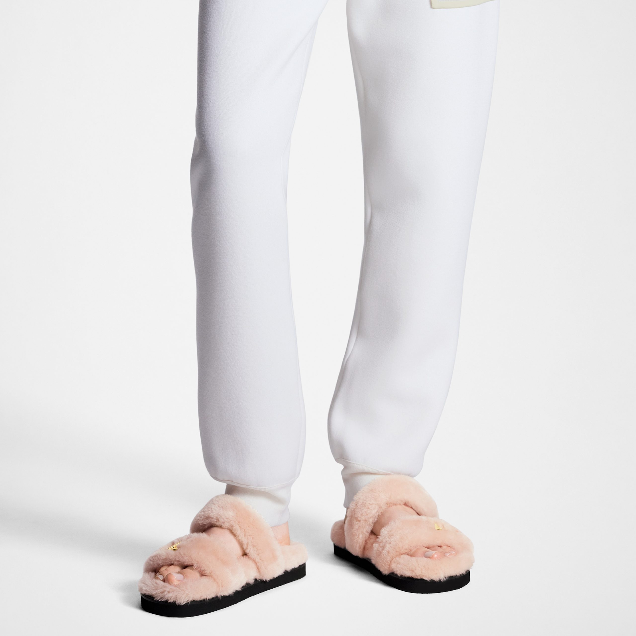 Louis Vuitton Flight Mode LV Sunset Comfort Flat Mule Rose Poudre Pink 1AC720 Louis Vuitton Flight Mode LV Sunset Comfort Flat Mule Rose Poudre Pink 1AC720