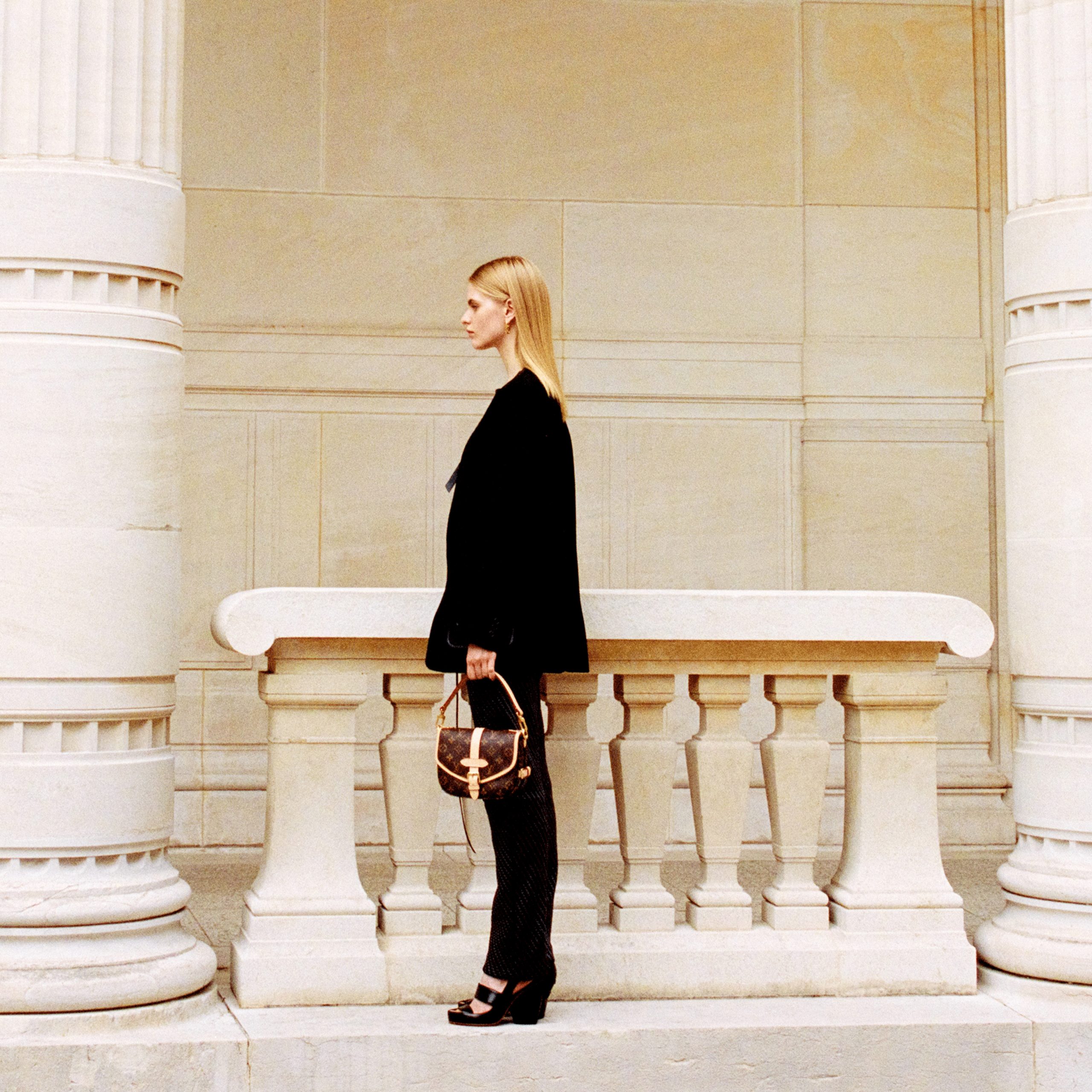 Louis Vuitton Monogram M46740 Saumur BB Louis Vuitton Monogram M46740 Saumur BB