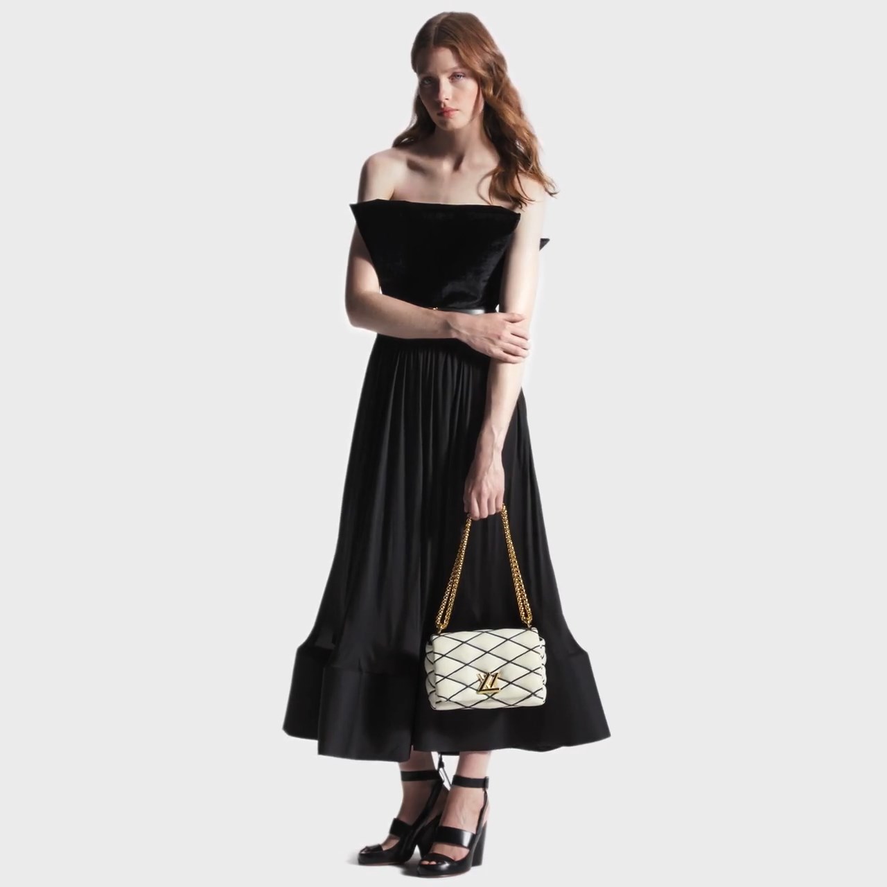 Louis Vuitton M22890 GO-14 MM White/Black Louis Vuitton M22890 GO-14 MM White/Black