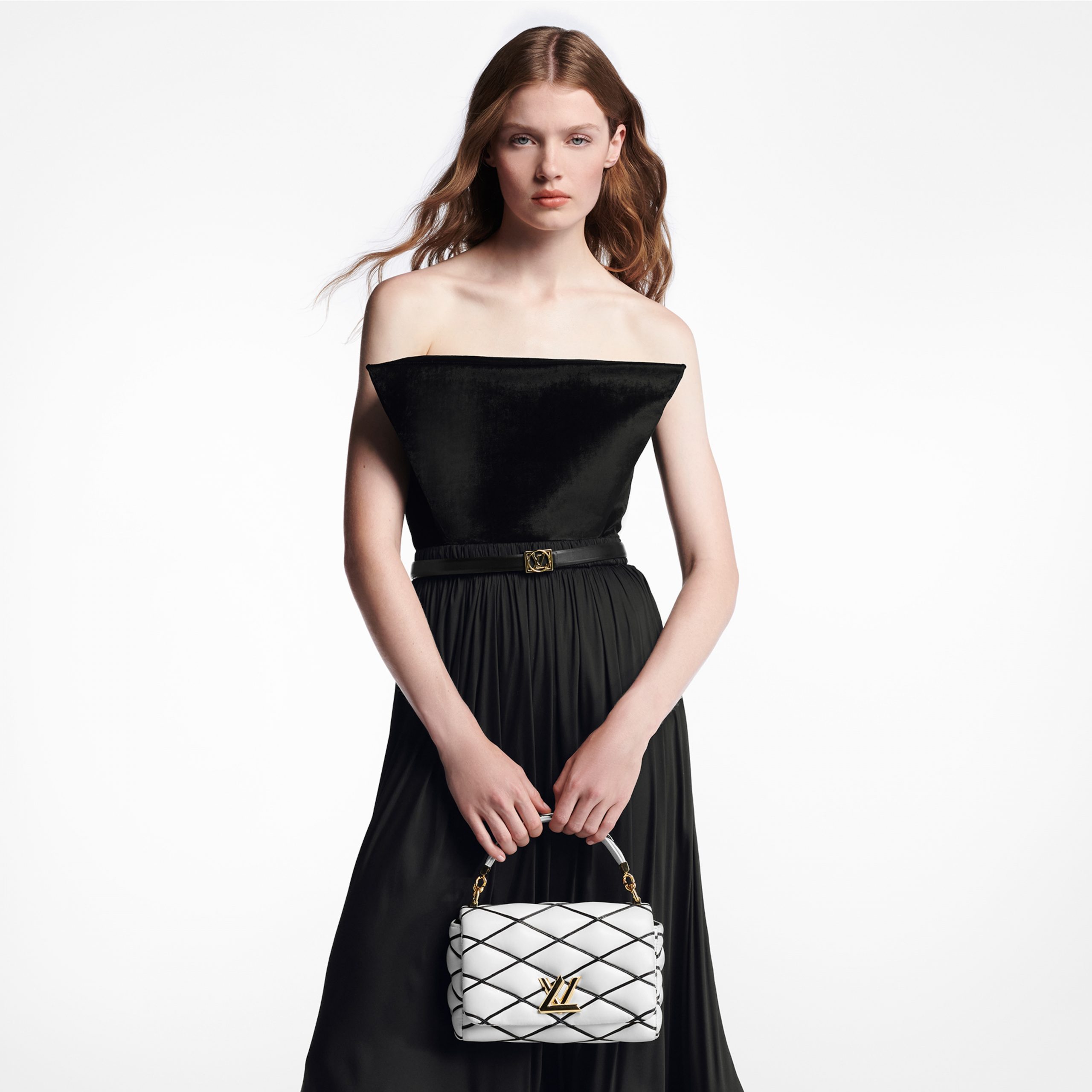 Louis Vuitton M22890 GO-14 MM White/Black Louis Vuitton M22890 GO-14 MM White/Black