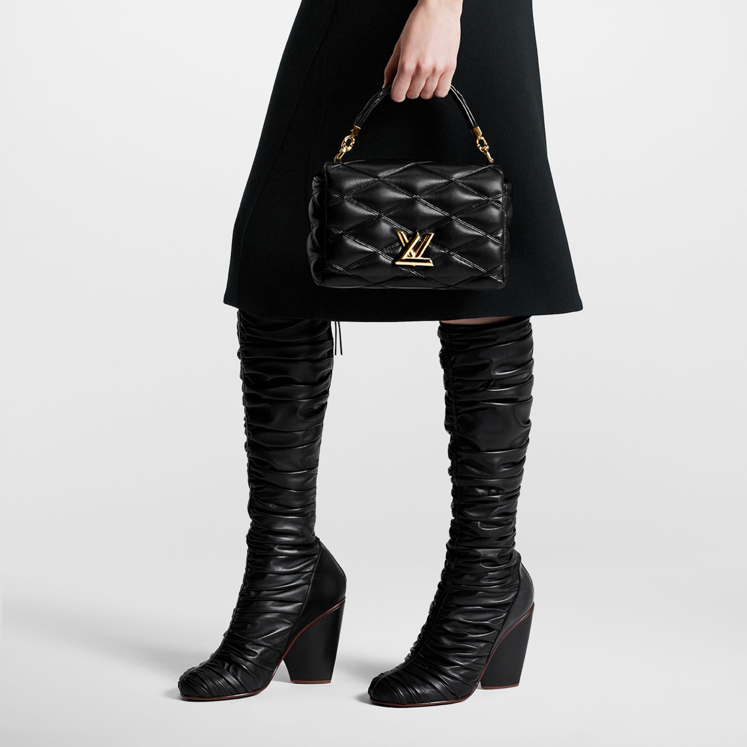 Louis Vuitton M22891 GO-14 MM Black