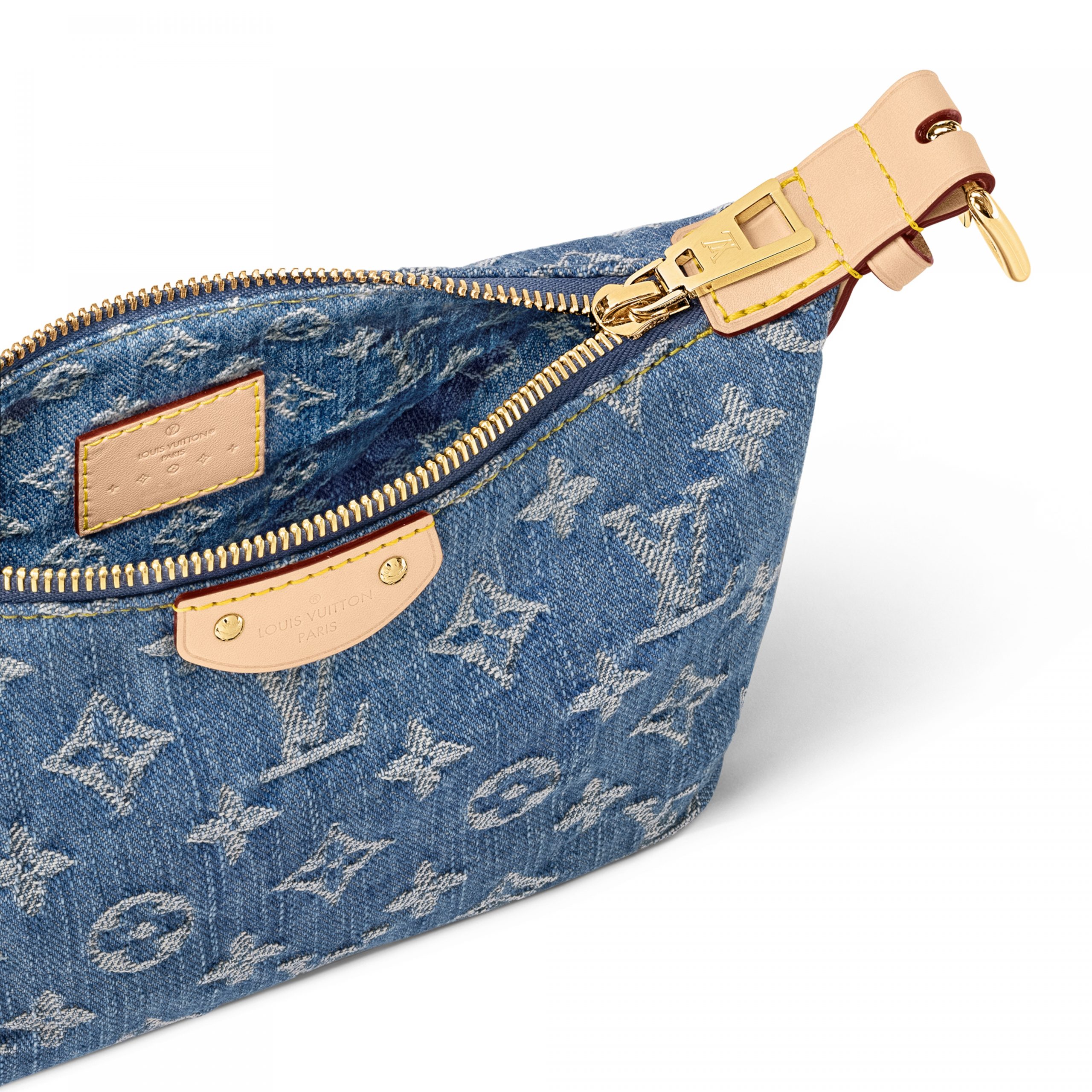 Louis Vuitton M82949 Hills Pochette Denim Blue Louis Vuitton M82949 Hills Pochette Denim Blue