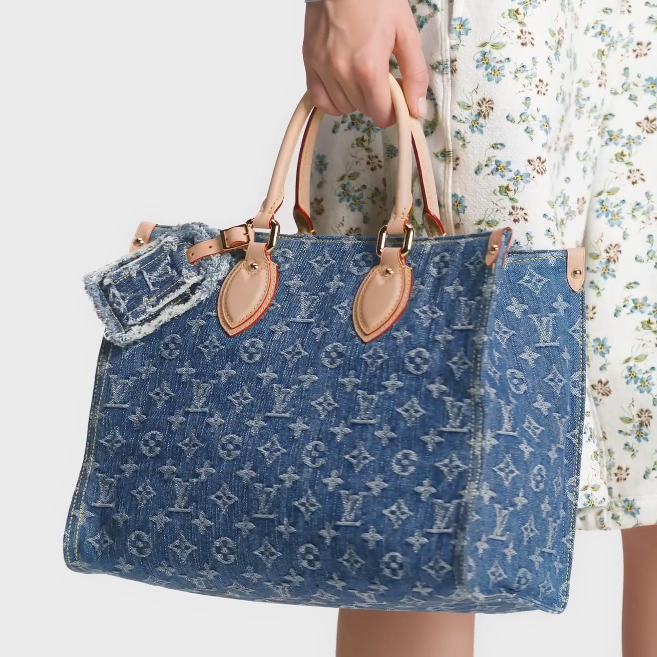Louis Vuitton M46871 OnTheGo MM Denim Blue Louis Vuitton M46871 OnTheGo MM Denim Blue