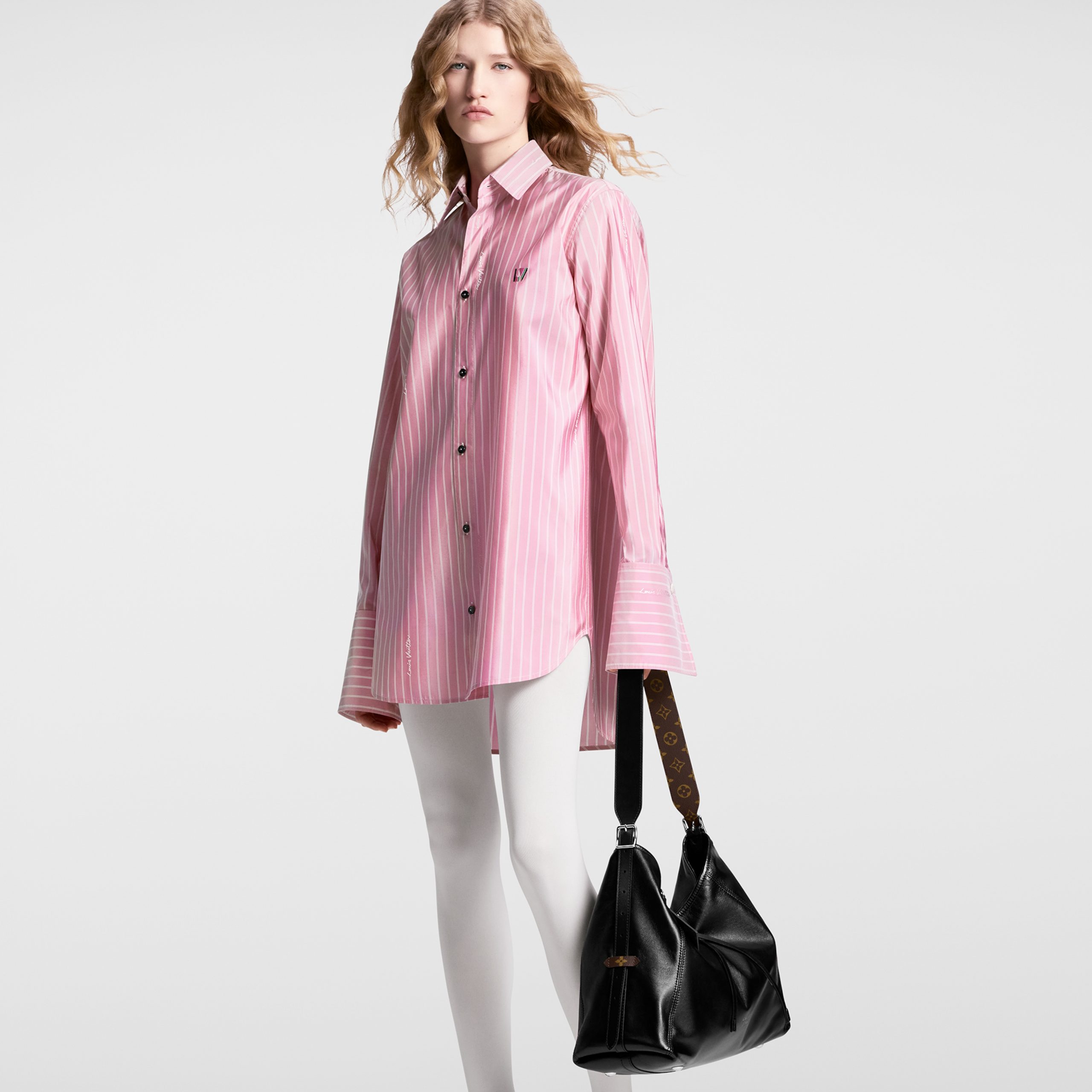 Louis Vuitton M25143 CarryAll Dark MM Black Louis Vuitton M25143 CarryAll Dark MM Black