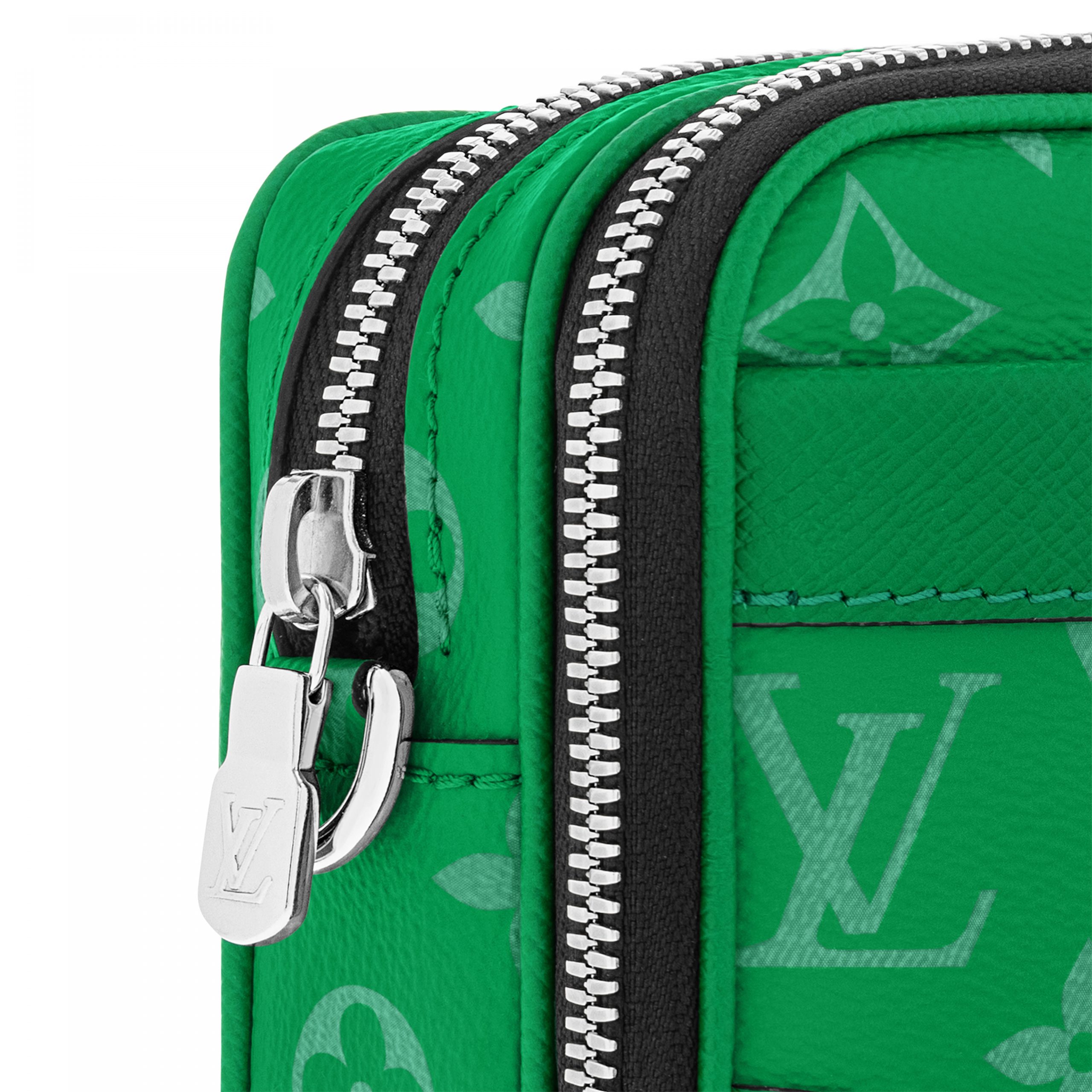 Louis Vuitton M30997 Alpha Wearable Wallet Cactus Green Louis Vuitton M30997 Alpha Wearable Wallet Cactus Green