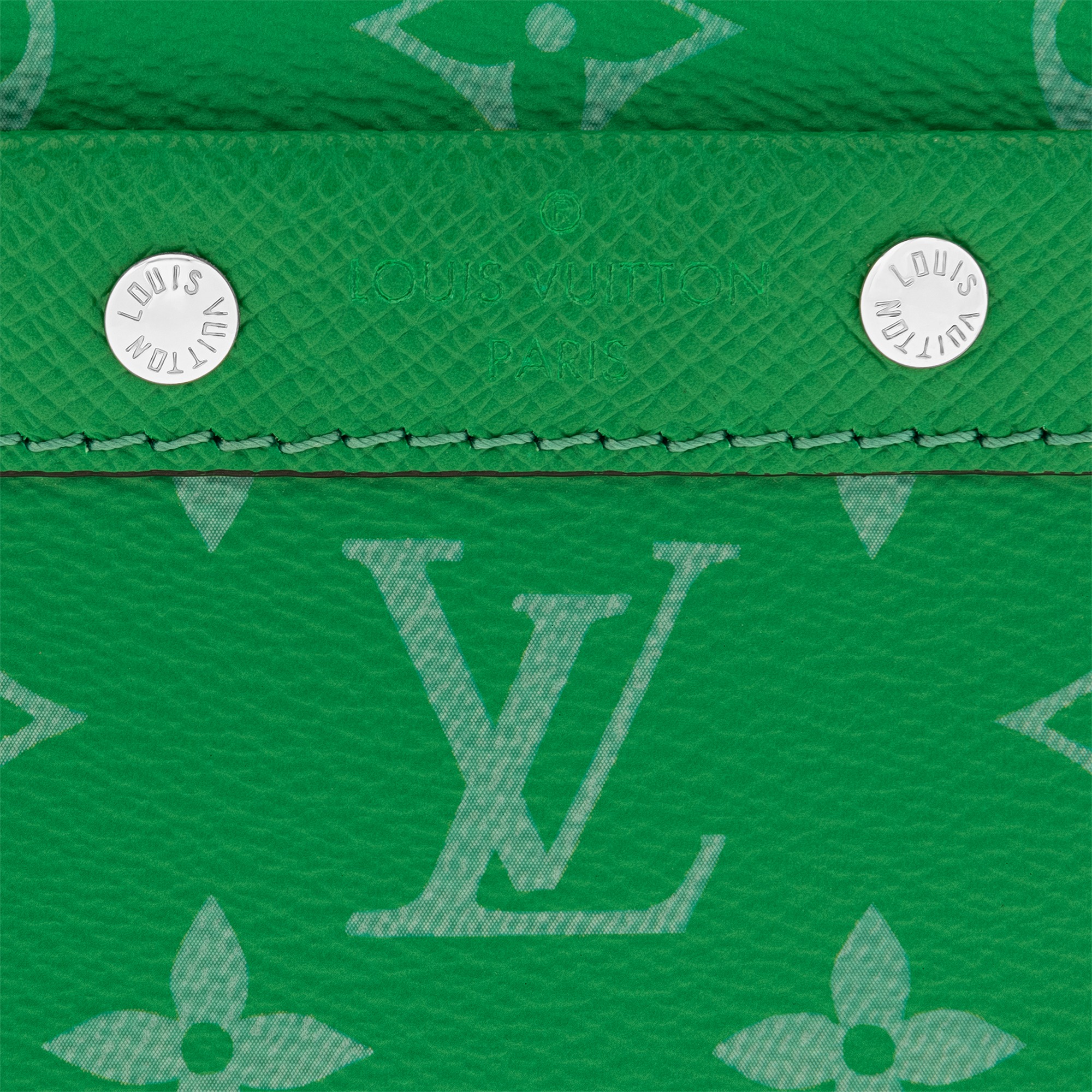 Louis Vuitton M30997 Alpha Wearable Wallet Cactus Green Louis Vuitton M30997 Alpha Wearable Wallet Cactus Green
