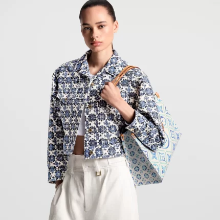 Louis Vuitton M11262 OnTheGo MM Lagoon Blue