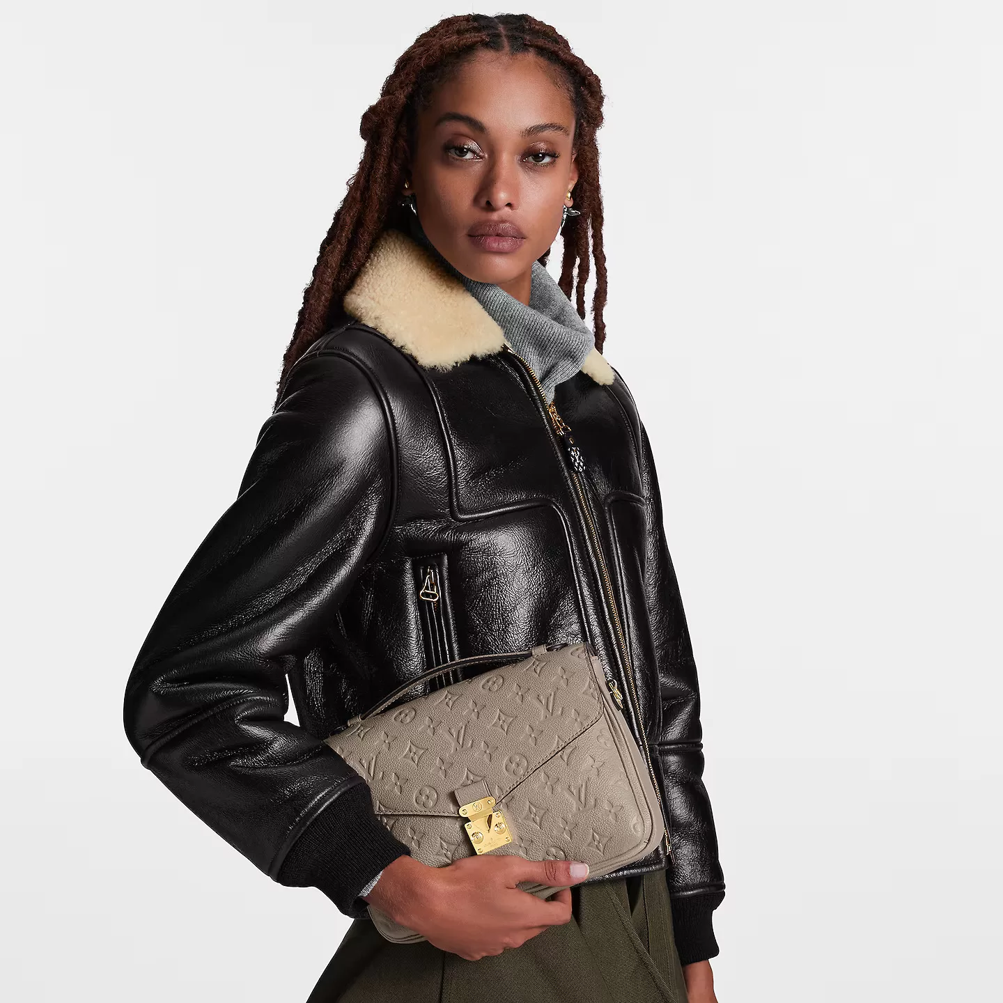 Louis Vuitton Tourterelle Grey M44881 Pochette Métis Louis Vuitton Tourterelle Grey M44881 Pochette Métis