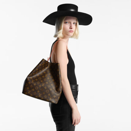 Louis Vuitton M12926 All In GM