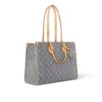 Louis Vuitton M13189 OnTheGo MM Washed Gray